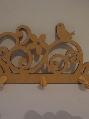 Cabideiro a laser, encanto