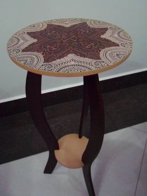 Aparador em mdf com decoupage.