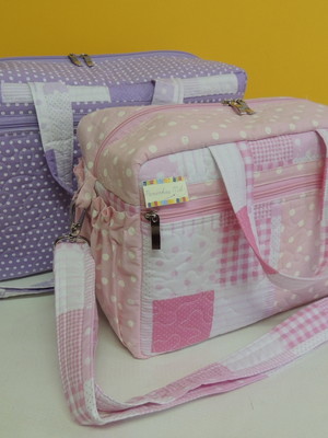 Jogo 2 bolsas maternidade g e m