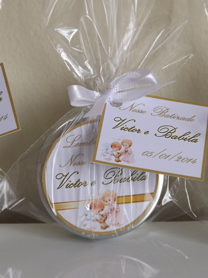 Latinha personalizada batizado