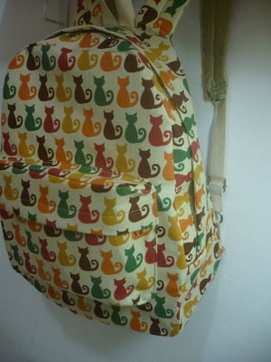 Mochila gato colorido