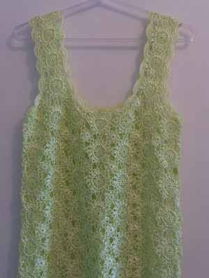 Blusa regata de crochê