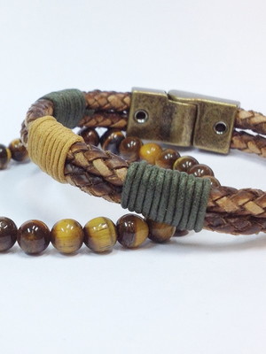 Pulseira couro fecho ímã e olho de tigre