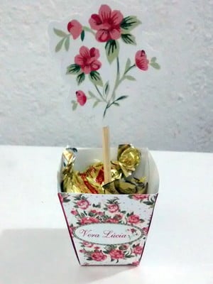 Mini cachepot com aplique floral