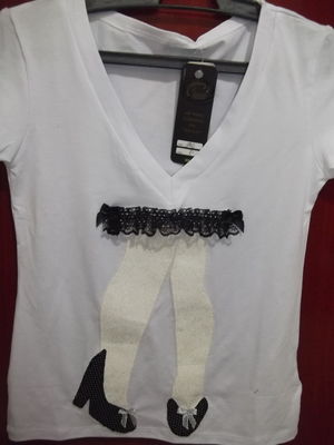 Camisetas patch aplique pernas bailarina