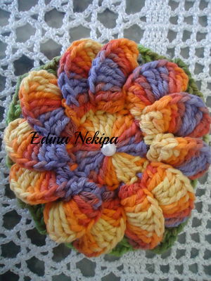 Mega flor em croche
