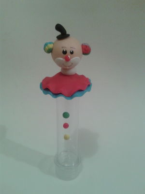Tubete com cabeça de palhaço