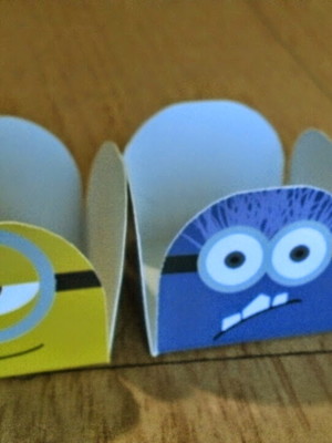 Forminhas para docinhos - minions