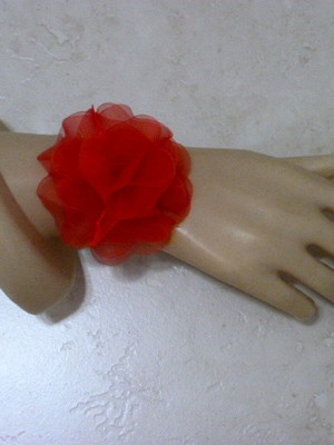 Corsage flor de tecido nina organza