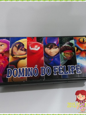 Dominó personalizado big hero