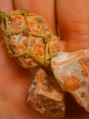 Colar com jaspe pele de leopardo bruta leopardida ||