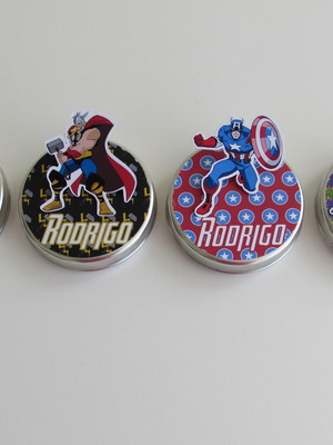 Latinha vingadores