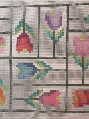 Tela pintada para bordar- tulipas