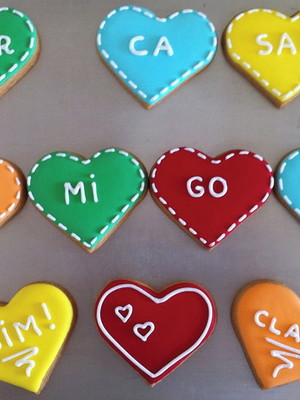 Biscoito decorado - corações frases