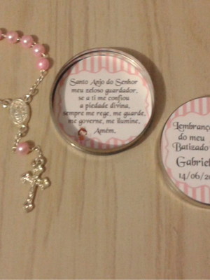 Latinha com mini terço - batizado menina