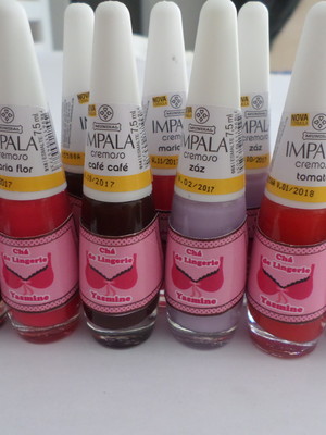 Esmalte personalizado para chá de lingerie