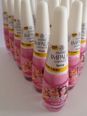 Esmalte personalizado barbie