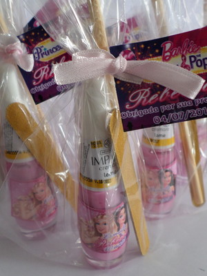 Esmalte personalizados da barbie