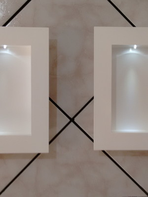 Dois nichos com led e moldura g