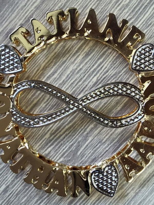 Mandala de nomes com infinito