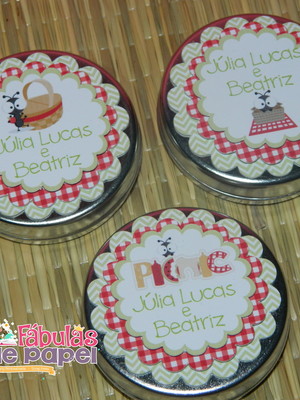Latinhas picnic 3d