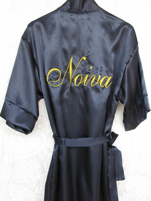 Robe de cetim bordado - 2 unidades