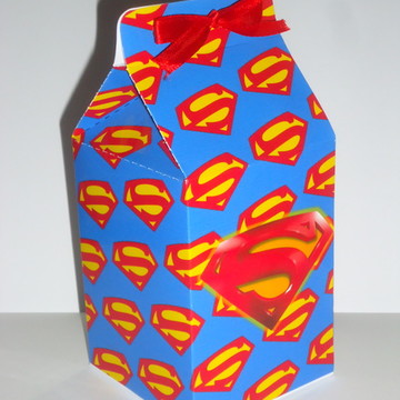 Caixa milk estampada super homem