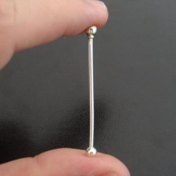 Kit 02 piercing de prata transversal com bolinha