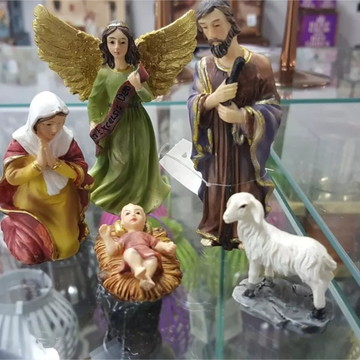 Presépio Natalino Em Resina 5 Peças (10cm Maior Peça)