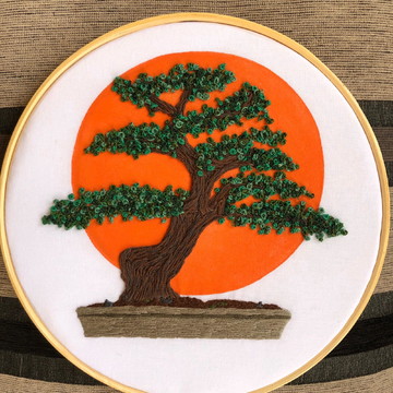 Quadro bastidor bonsai bordado a mão