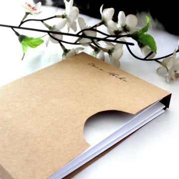 Caixa com 3 cadernos com tema sorte