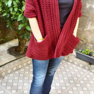 Cachecol (xale) com bolso em crochê