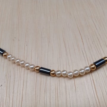 Pulseira com pérolas