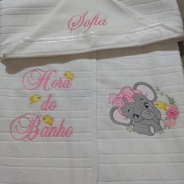 Toalha com capuz personalizada elefantinha com laço