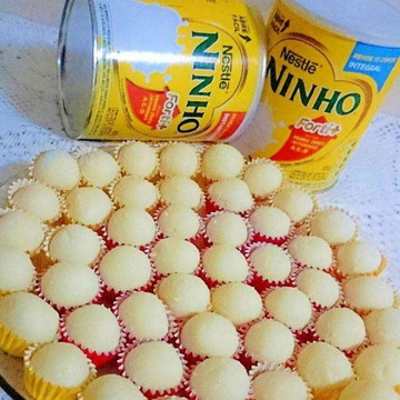 Docinhos de leite ninho