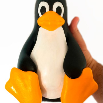 Boneco tux linux impresso em abs 3d pintado a mão 24cm