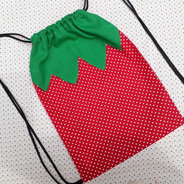 Mochilinha morango salada de frutas picnic