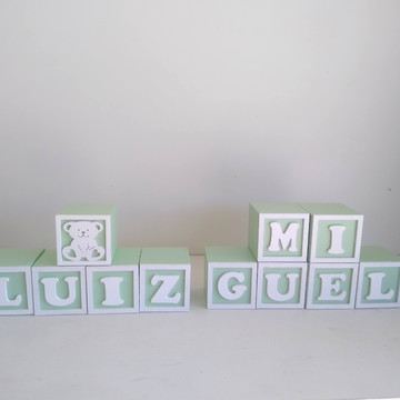 Kit com. 5 cubos 7×7 com molduras em mdf decorados