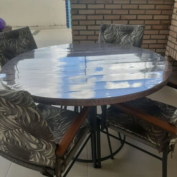 Capa plástica com elástico para mesa sob medida