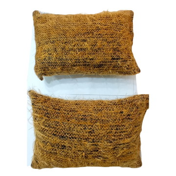 Conjunto com duas almofadas boho em tecido