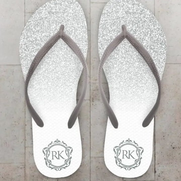 Chinelo casamento glitter cinza monograma personalizado