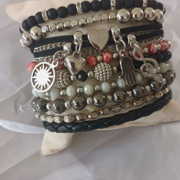 Multi pulseiras com fecho de imã