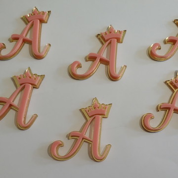 Aplique letra acrílico duplo com coroa-4 cm