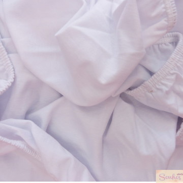 Lençol com elástico em malha mini berço