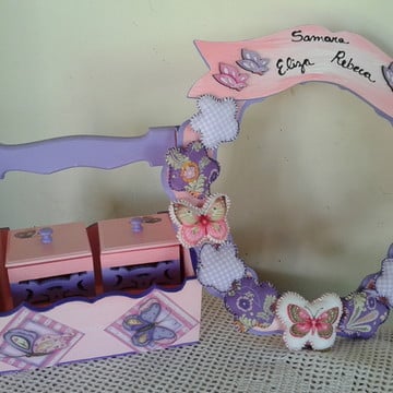 Kit bebê com borboletas