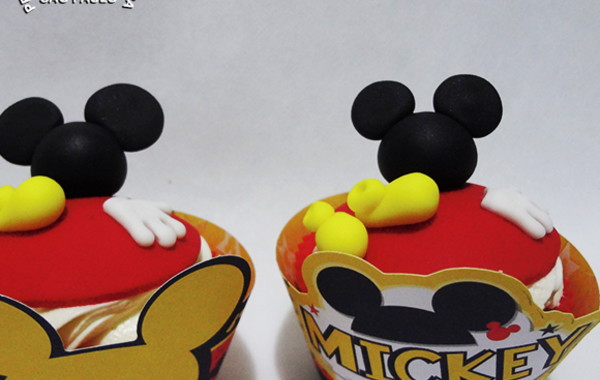 Minnie Mickey Mouse Cupcake Cup Cake Decorating Toppers Wrappers Gift 12+12 Minnie Mickey Mouse Cupcake Cup Cake Decorating Toppers Wrappers Gift 12+12