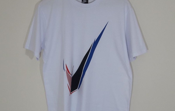 blusa nike gg
