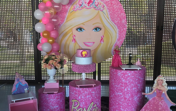 Barbie bexiga  Compre Produtos Personalizados no Elo7