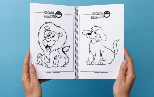 Caderno com 14 Desenhos Natalinos para Colorir