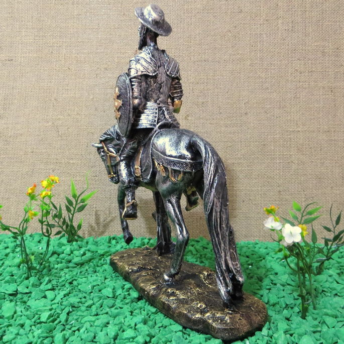 Imagem 5 - Dom Quixote De La Mancha Com Cavalo